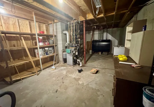 $369,000 | 143 Spoonerville Road, Springfield, VT 05156