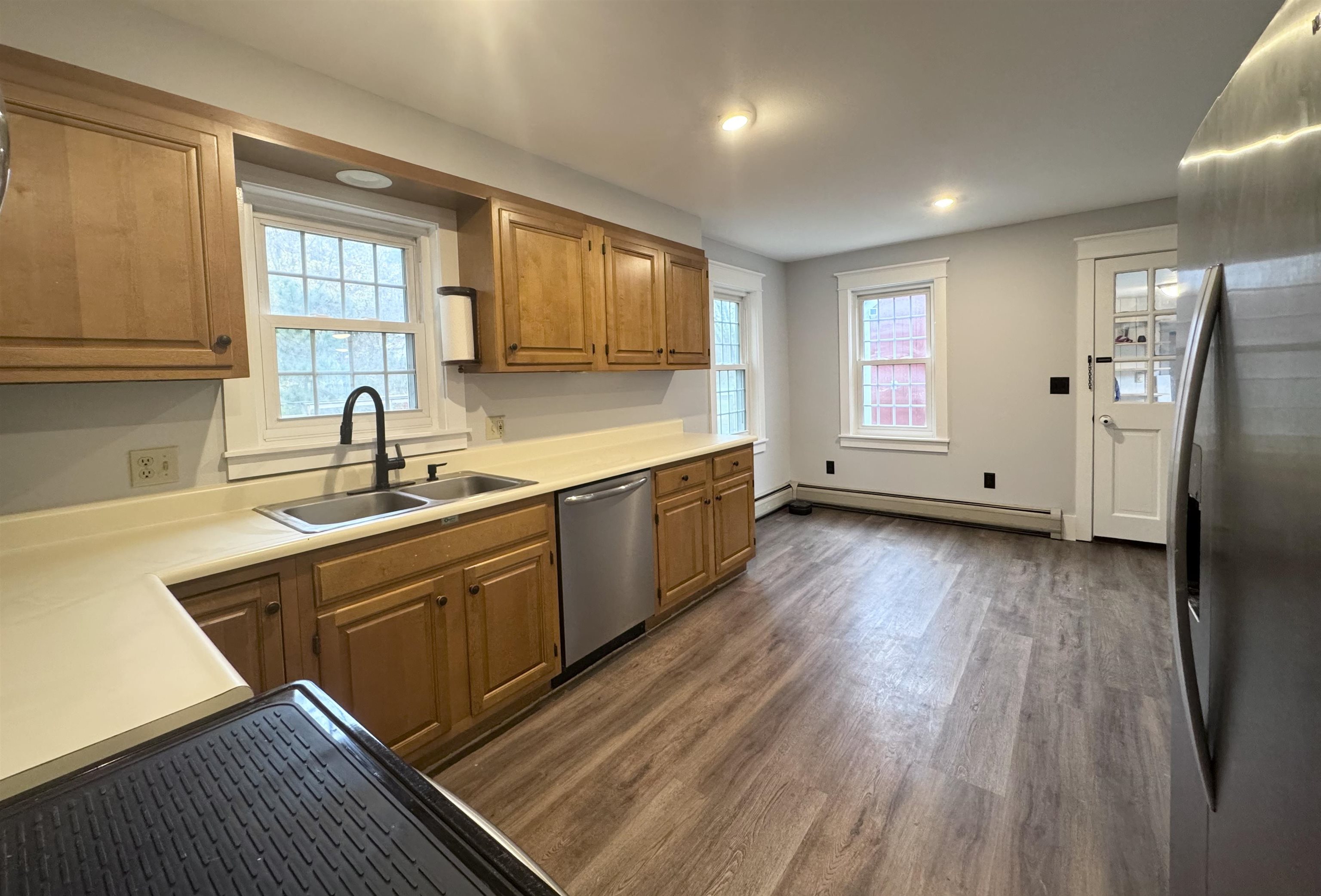 143 Spoonerville Road Springfield, VT 05156 - Photo 10 of 37