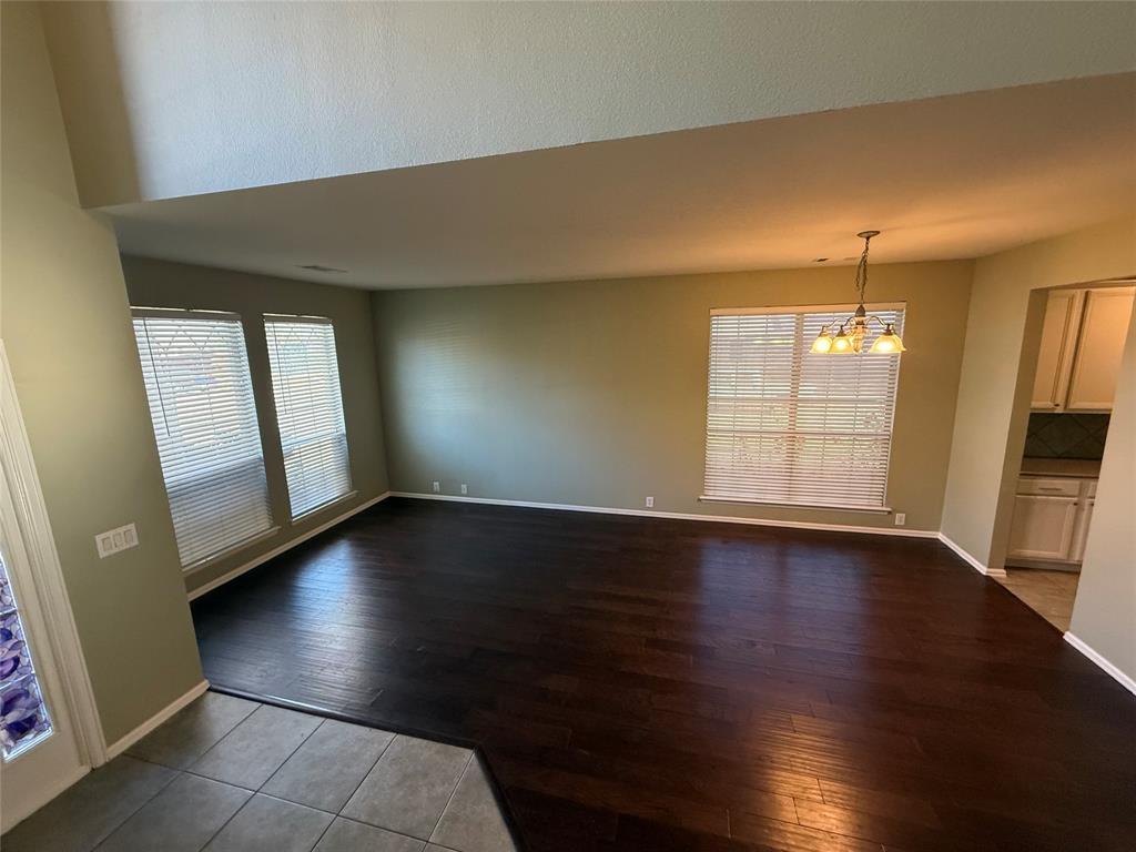 2828 Cedar Ridge Lane Fort Worth, TX 76177 - Photo 8 of 25