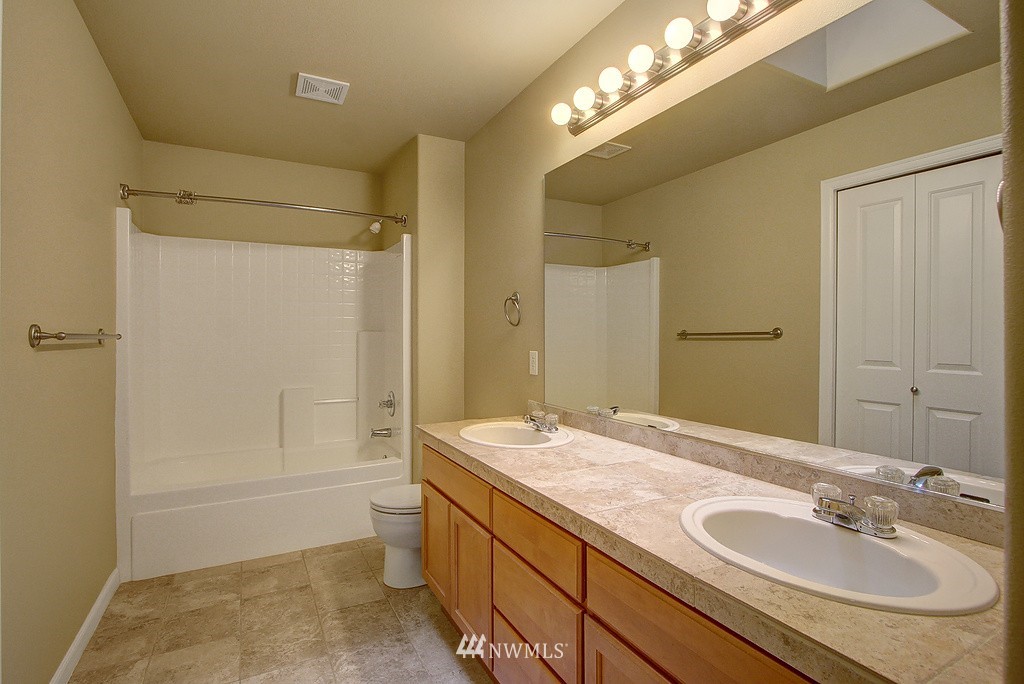 16953 164th Way Southeast Renton, WA 98058 - Photo 22 of 25