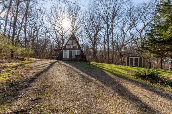 $149,900 | 110 Indian Hills Drive, Putnam, IL 61560