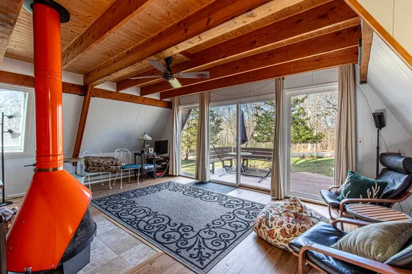 $149,900 | 110 Indian Hills Drive, Putnam, IL 61560