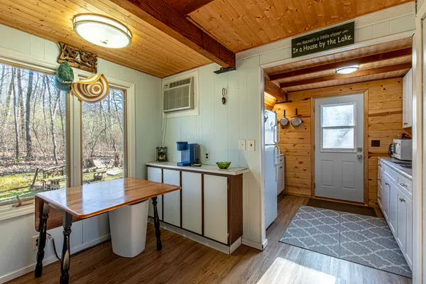 $149,900 | 110 Indian Hills Drive, Putnam, IL 61560