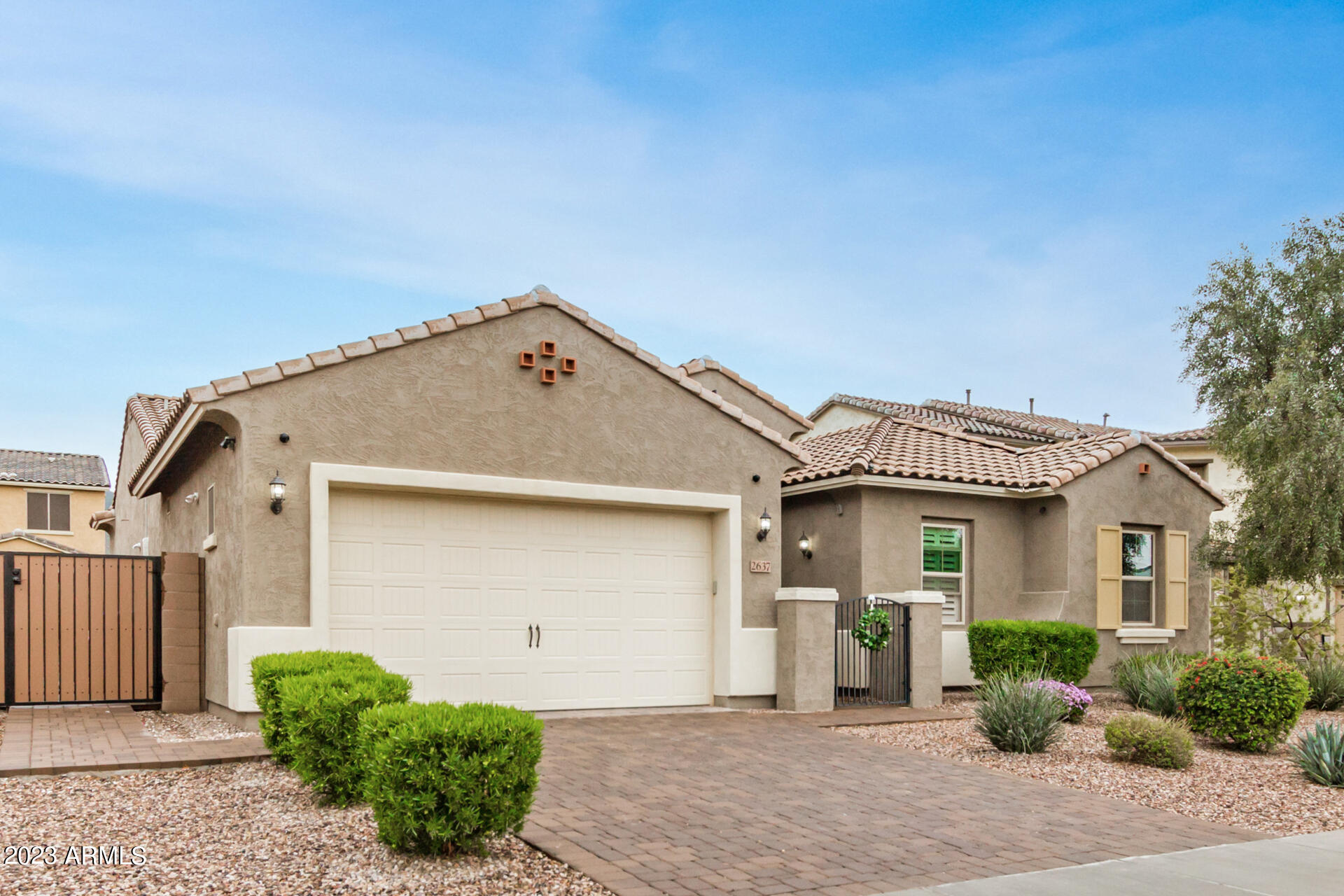 2637 East Stacey Road Gilbert, AZ 85298 - Photo 3 of 44 05 - Stacey