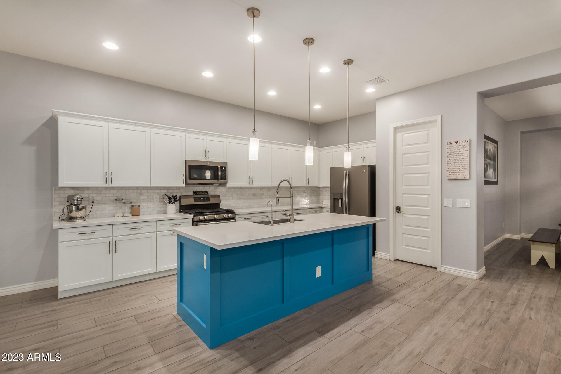 2637 East Stacey Road Gilbert, AZ 85298 - Photo 4 of 44 19 - Stacey