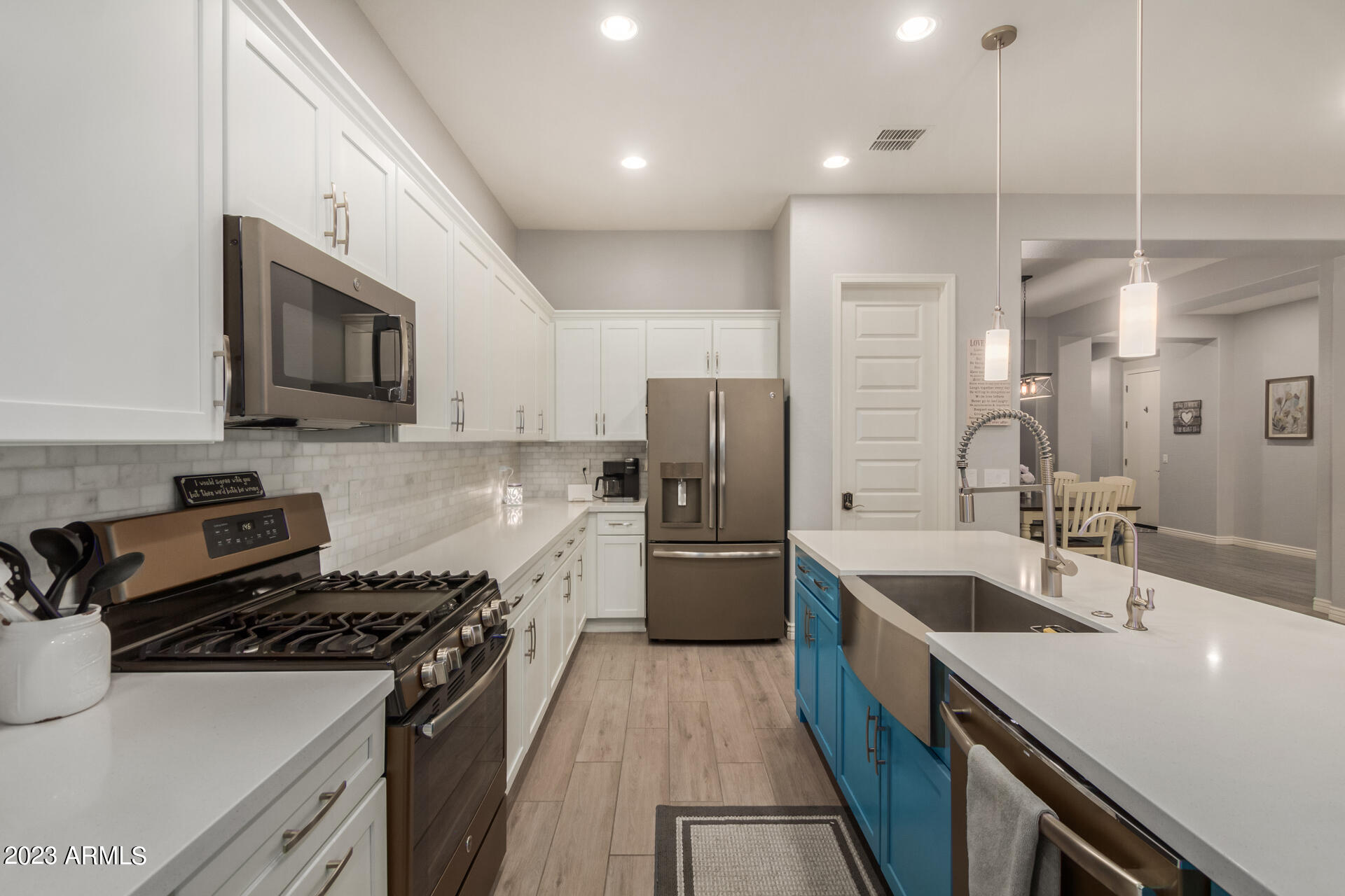 2637 East Stacey Road Gilbert, AZ 85298 - Photo 6 of 44 20 - Stacey