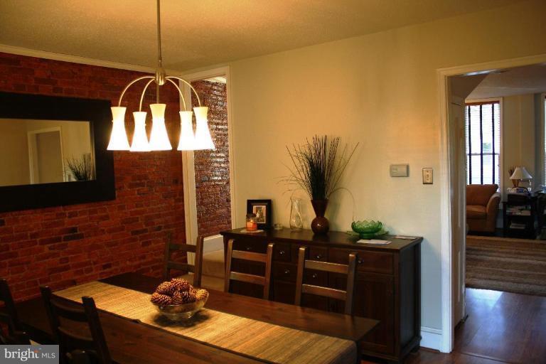 2908 Keswick Road Baltimore, MD 21211 - Photo 5 of 20 Dining Room
