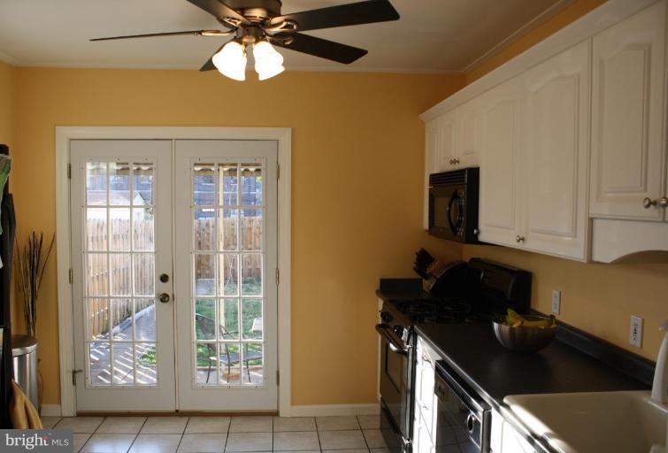 2908 Keswick Road Baltimore, MD 21211 - Photo 7 of 20 Kitchen #2
