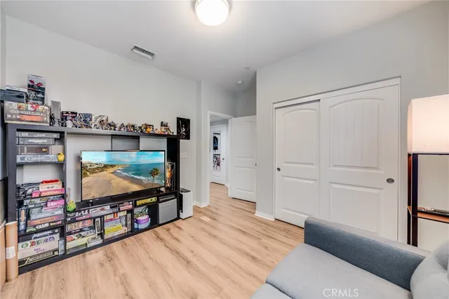 $1,250,000 | 1865 Harvest Circle, Tustin, CA 92780