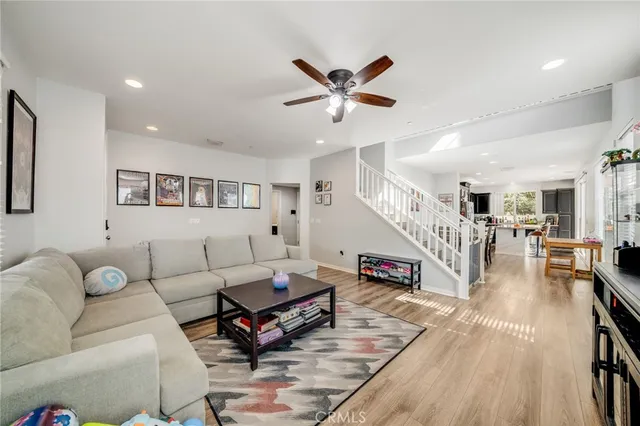 $1,250,000 | 1865 Harvest Circle, Tustin, CA 92780