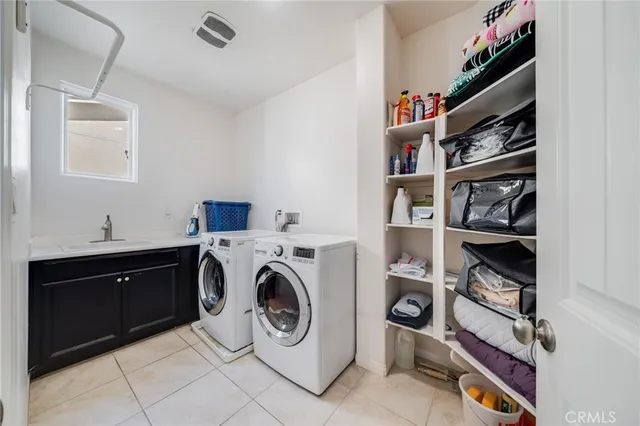 $1,250,000 | 1865 Harvest Circle, Tustin, CA 92780