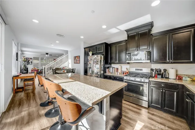 $1,250,000 | 1865 Harvest Circle, Tustin, CA 92780