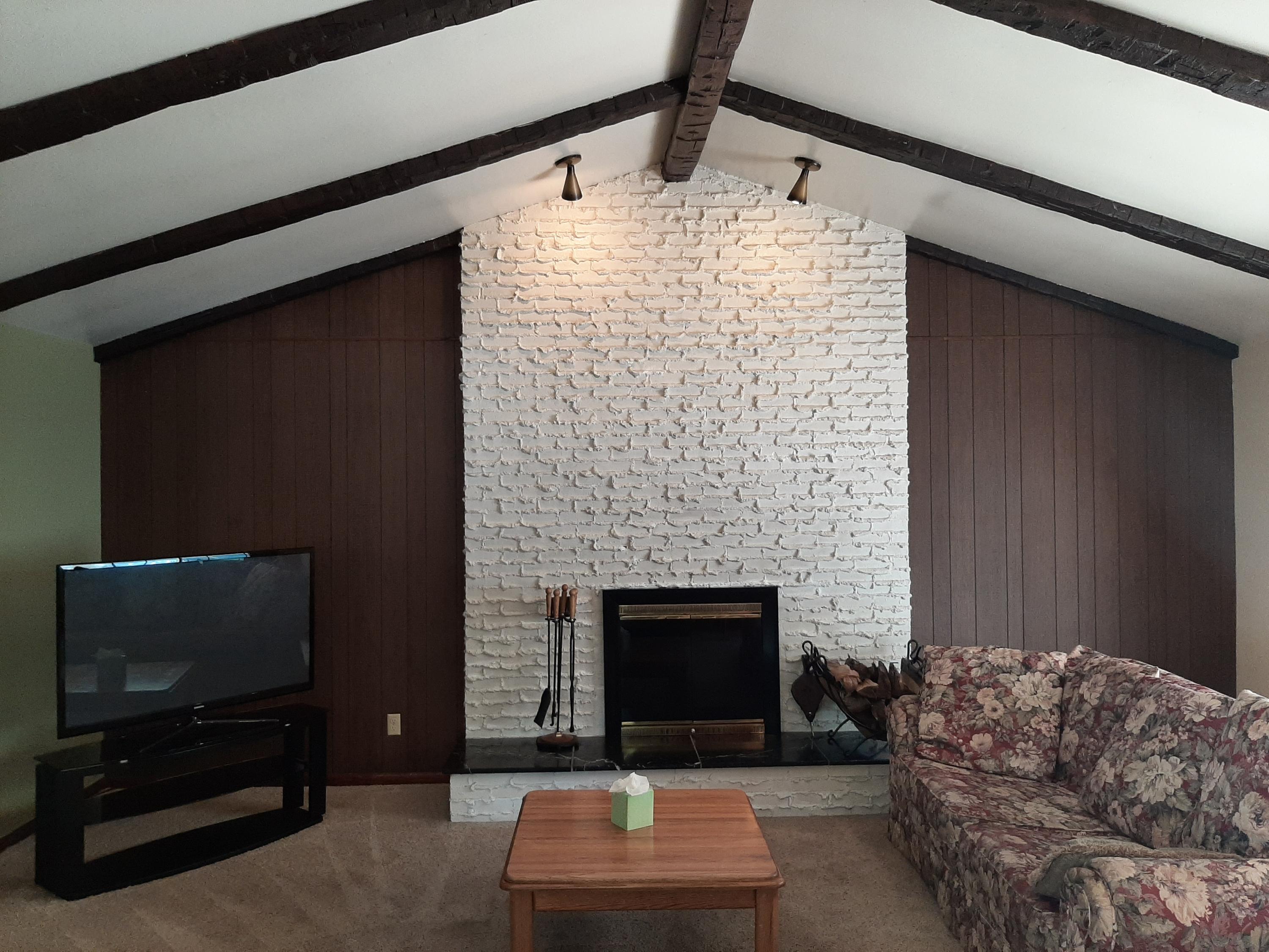 1398 Bonnie Ridge Road Columbus, OH 43228 - Photo 3 of 15 Gallery Image 3