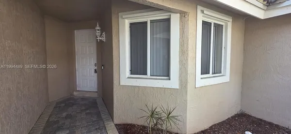 $2,750 | 1078 Southwest 158th Way, Unit 33, Pembroke Pines, FL 33027