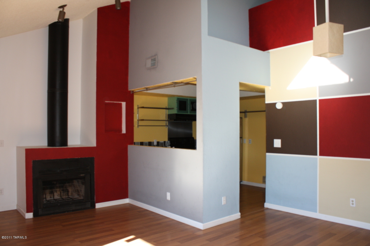 2744 North Country Club Road, Unit 202 Tucson, AZ 85716 - Photo 3 of 17 Gallery Image 3