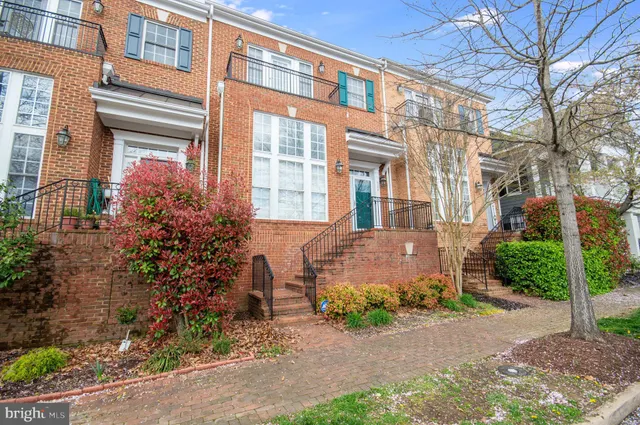 $3,500 | 709 Belmont Bay Drive, Woodbridge, VA 22191