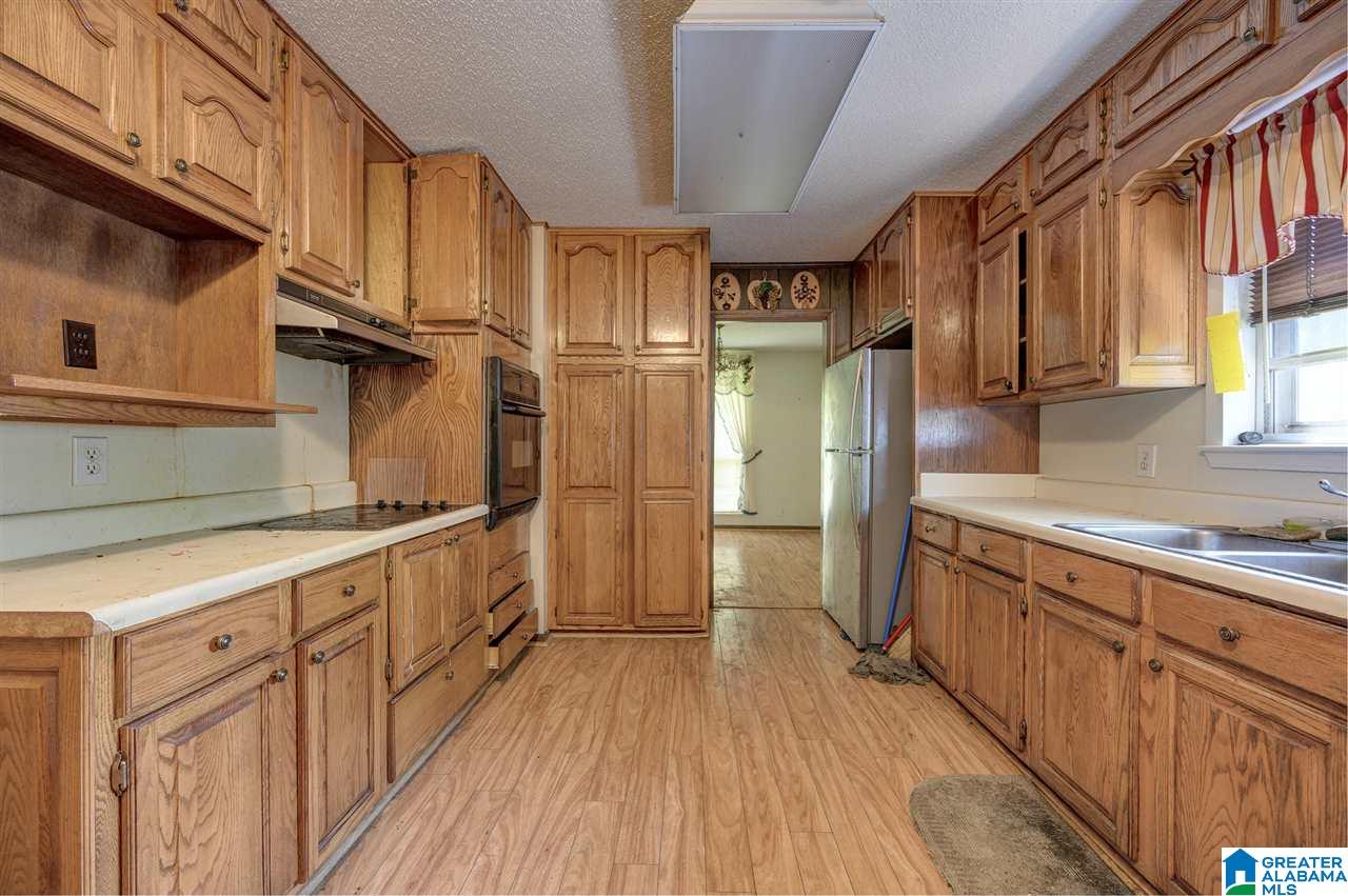 216 5th Way Pleasant Grove, AL 35127 - Photo 5 of 20