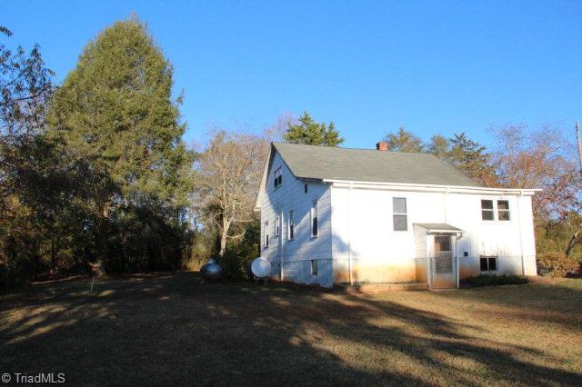5461 Mountain View Road Hays, NC 28635 - Photo 9 of 12 Back view