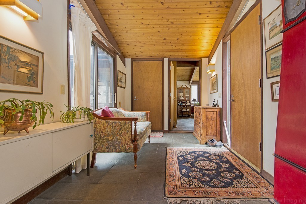 150 Hunters Ridge Road Concord, MA 01742 - Photo 4 of 27