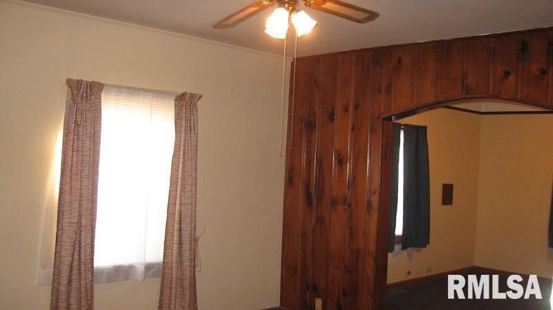 167 Hallidayboro Road Elkville, IL 62932 - Photo 2 of 21 Gallery Image 2