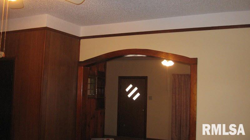 167 Hallidayboro Road Elkville, IL 62932 - Photo 4 of 21 Gallery Image 4
