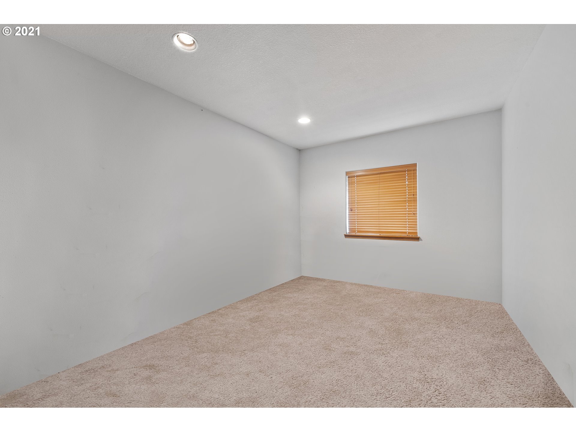 1220 McCormick Loop Road Tillamook, OR 97141 - Photo 16 of 30 a view of an empty room