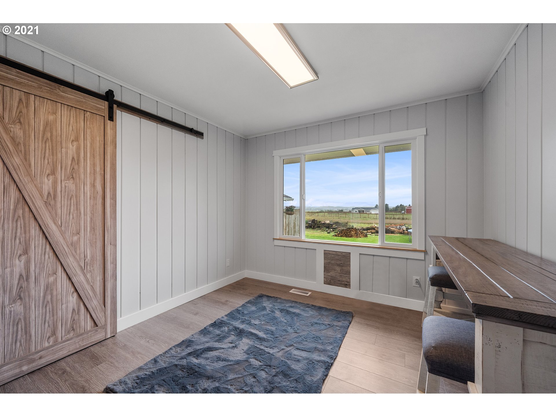1220 McCormick Loop Road Tillamook, OR 97141 - Photo 26 of 30 a room with furniture and a window