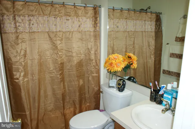 $292,500 | 207 Saddle Ridge Drive, Harrisburg, PA 17110