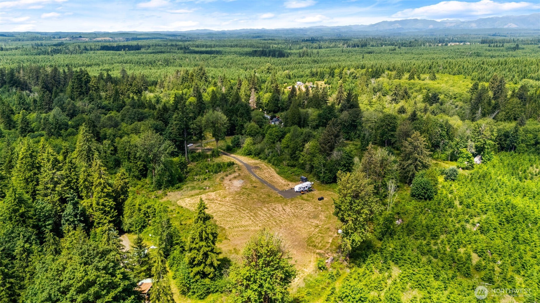 200 West Hatfield Road Elma, WA 98541 - Photo 2 of 22