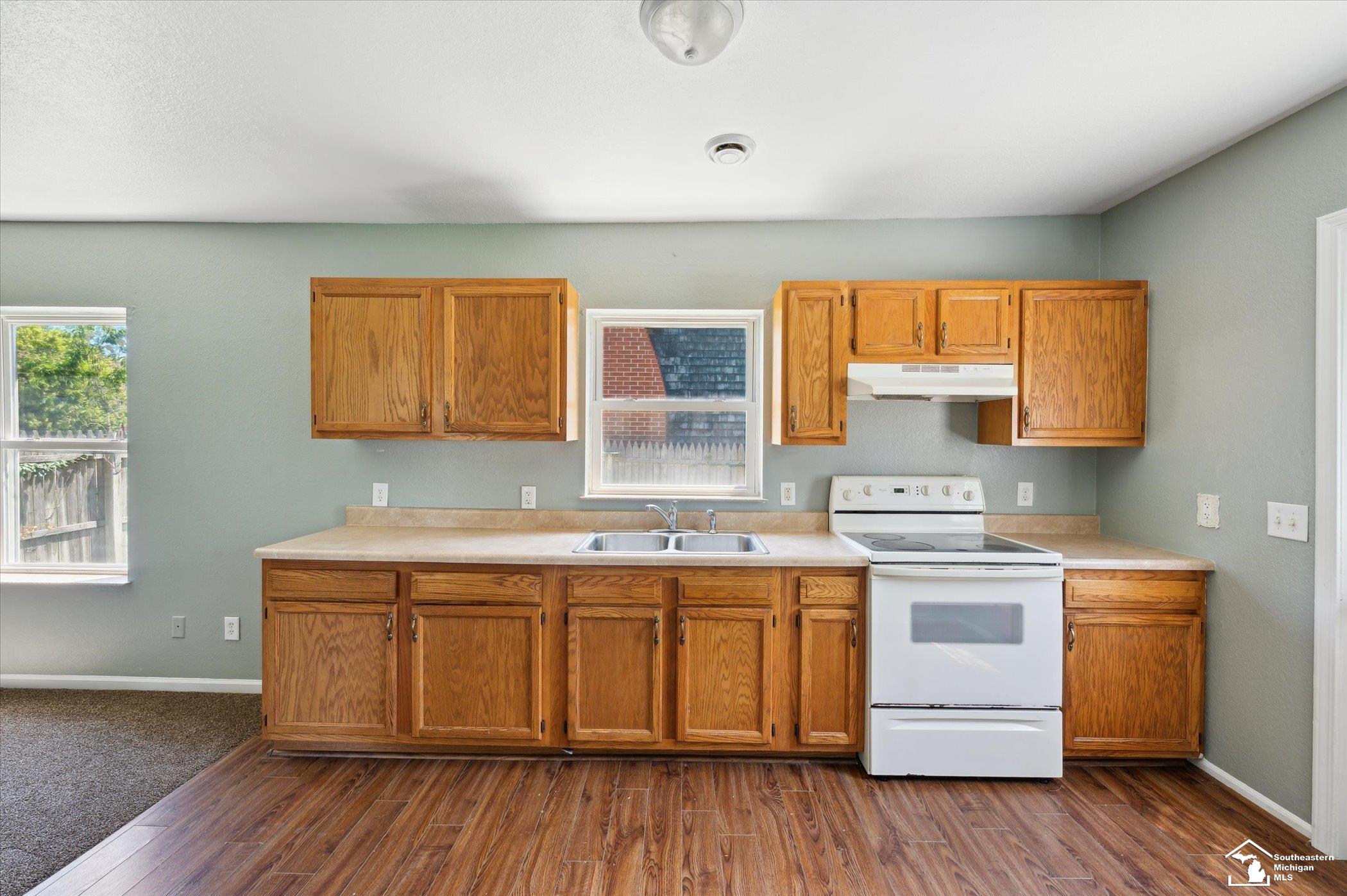 1107 West Temperance Road Temperance, MI 48182 - Photo 8 of 28