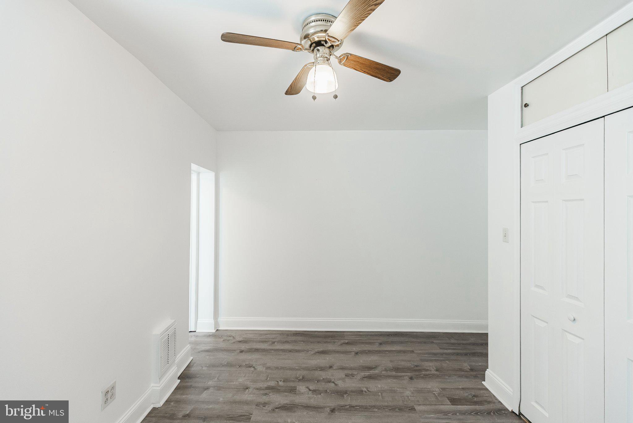 724 Moyer Street Philadelphia, PA 19125 - Photo 21 of 25 wooden floor in an empty room