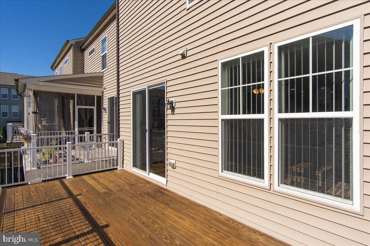 5625 Scott Ridge Place Frederick, MD 21704 - Photo 29 of 58 Deck off living room