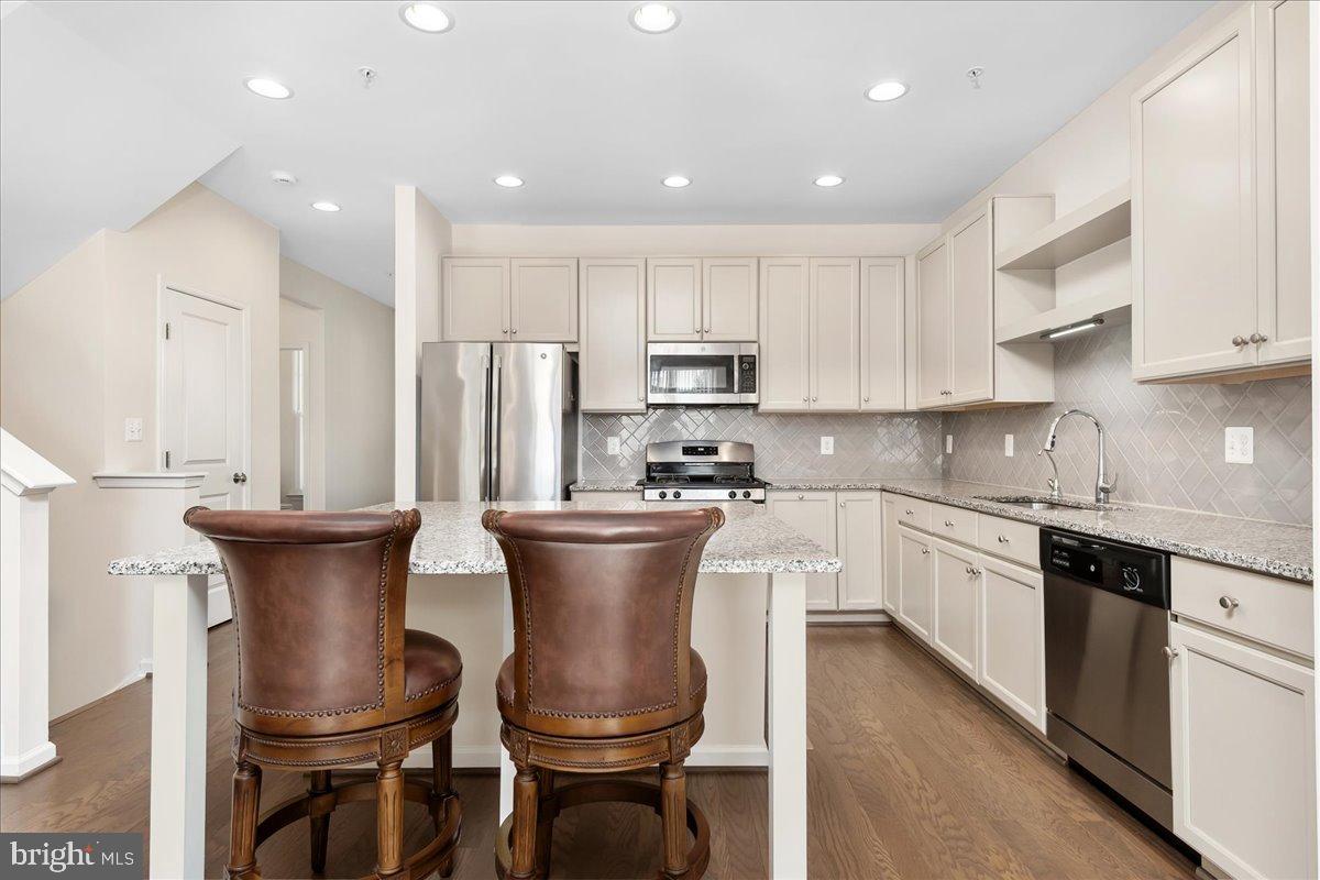 Recessed lighting