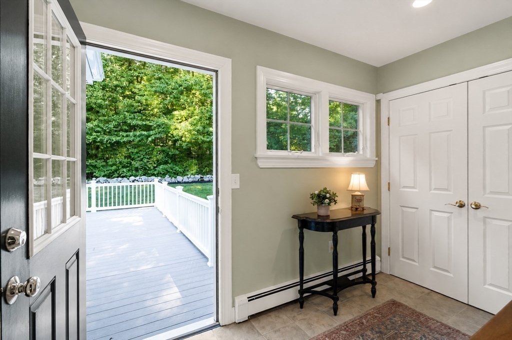 27 Oriole Road Medfield, MA 02052 - Photo 34 of 42