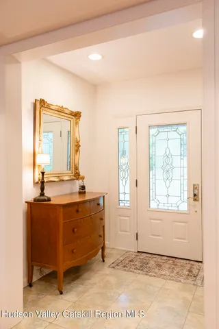 $998,800 | 40 Lakeview Avenue, Kingston, NY 12401