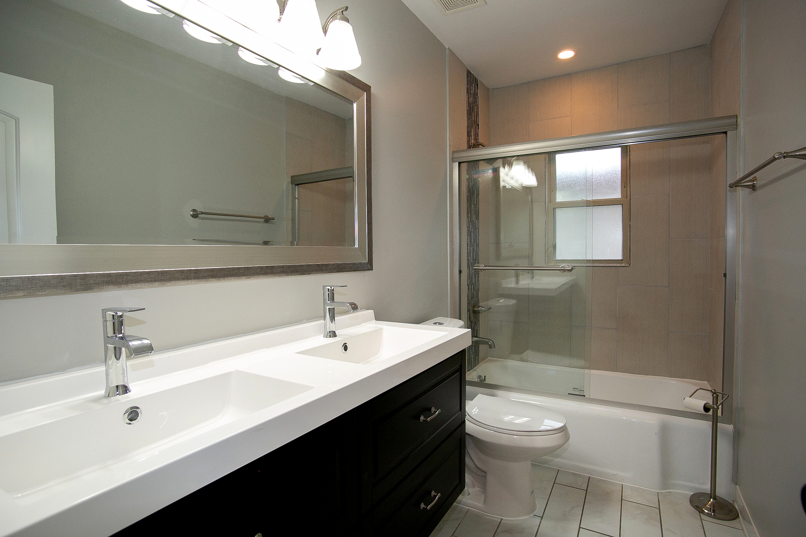 1522 Ridge Road Homewood, IL 60430 - Photo 12 of 24