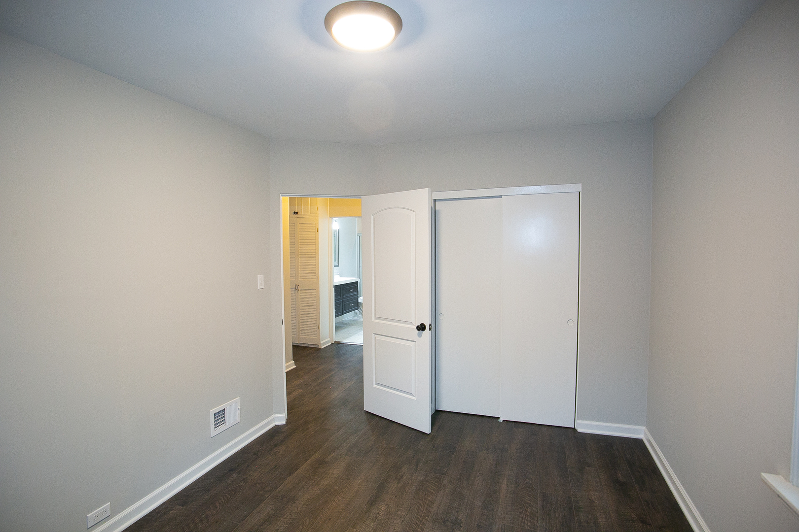 1522 Ridge Road Homewood, IL 60430 - Photo 17 of 24
