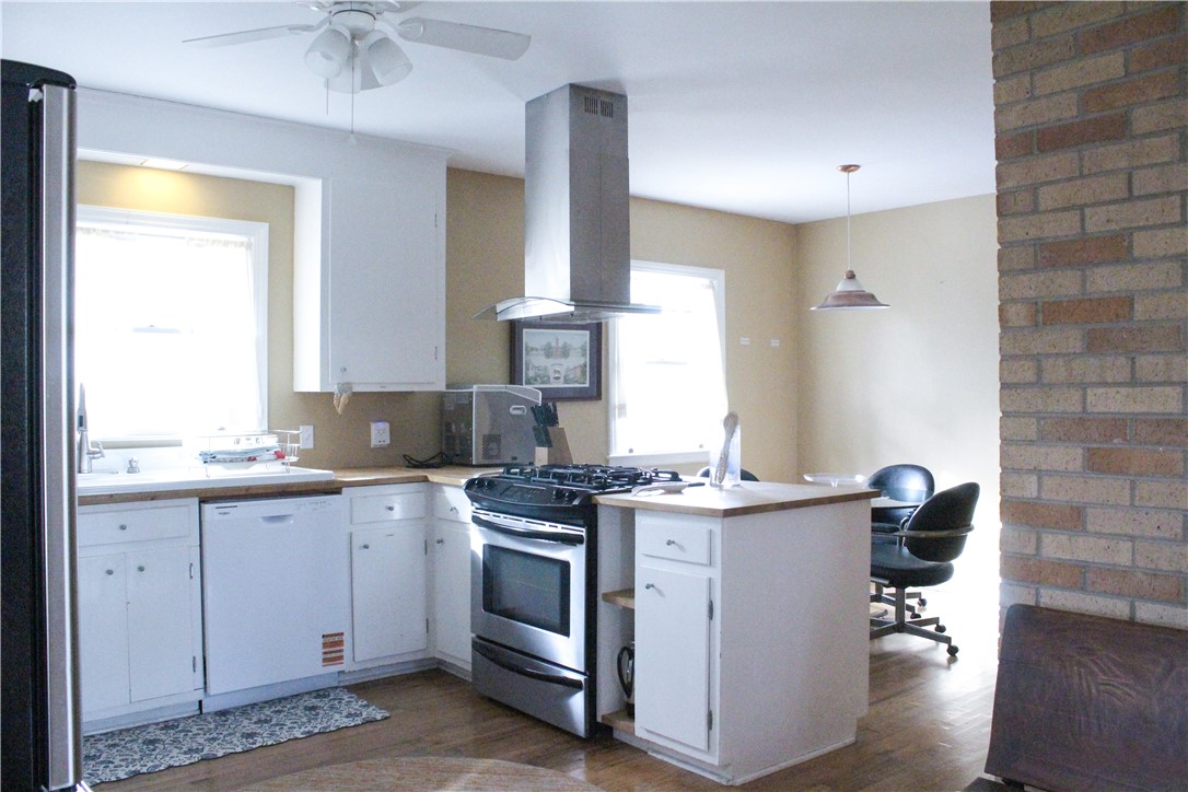 252 Riggs Drive Clemson, SC 29631 - Photo 7 of 45 Kitchen