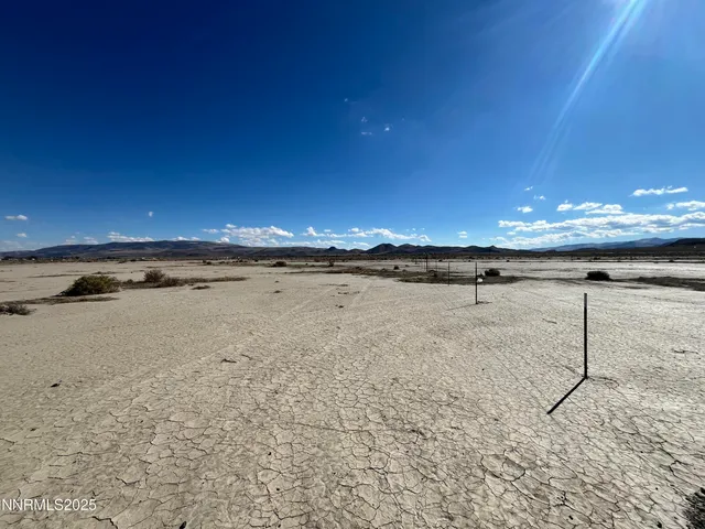 $25,000 | 9215 Via Toledo Street, Silver Springs, NV 89429