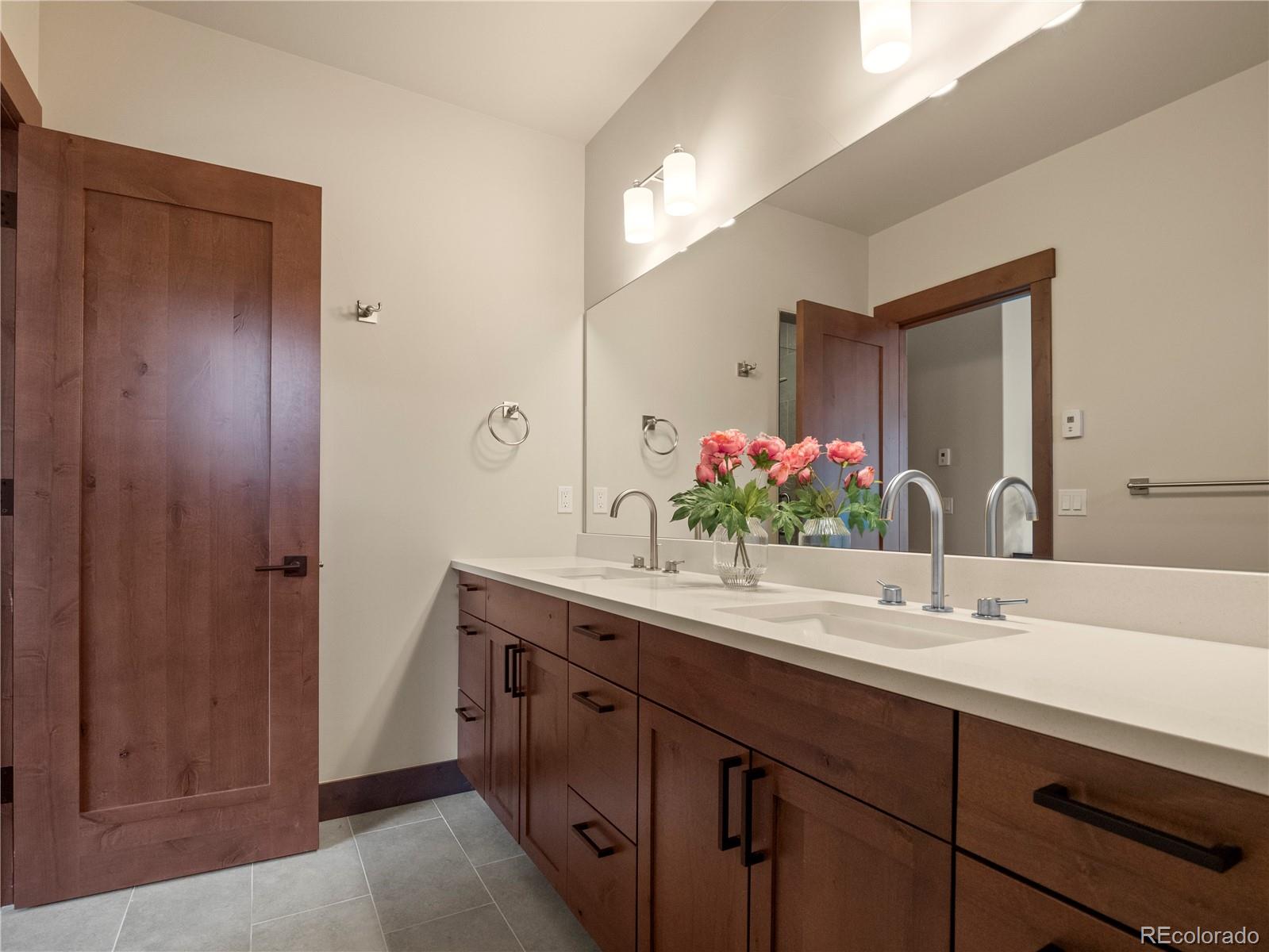 33 Vendette Point Silverthorne, CO 80498 - Photo 21 of 39