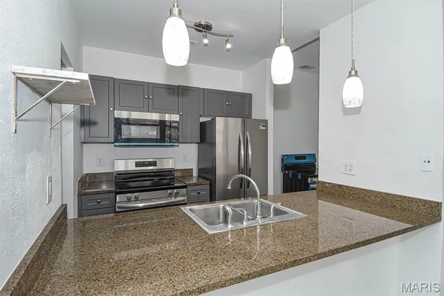 $150,000 | 5330 Pershing Avenue, Unit 106, St. Louis, MO 63112