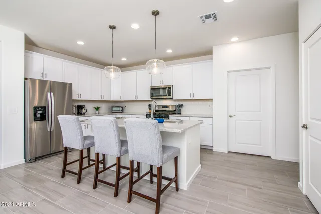 $3,000 | 20580 North Confetti Court, Maricopa, AZ 85138