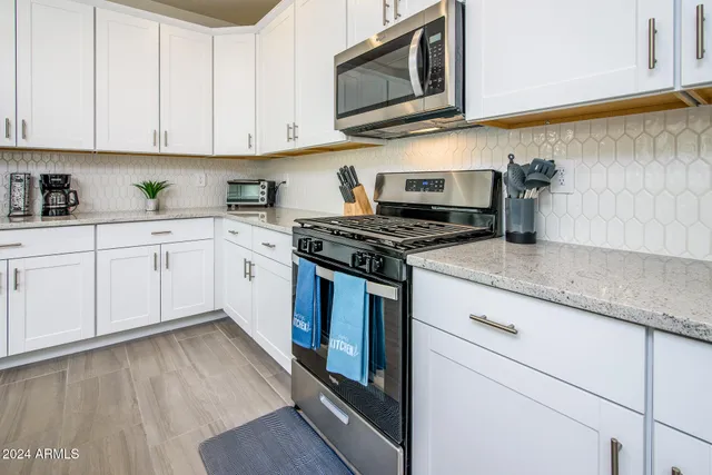 $3,000 | 20580 North Confetti Court, Maricopa, AZ 85138