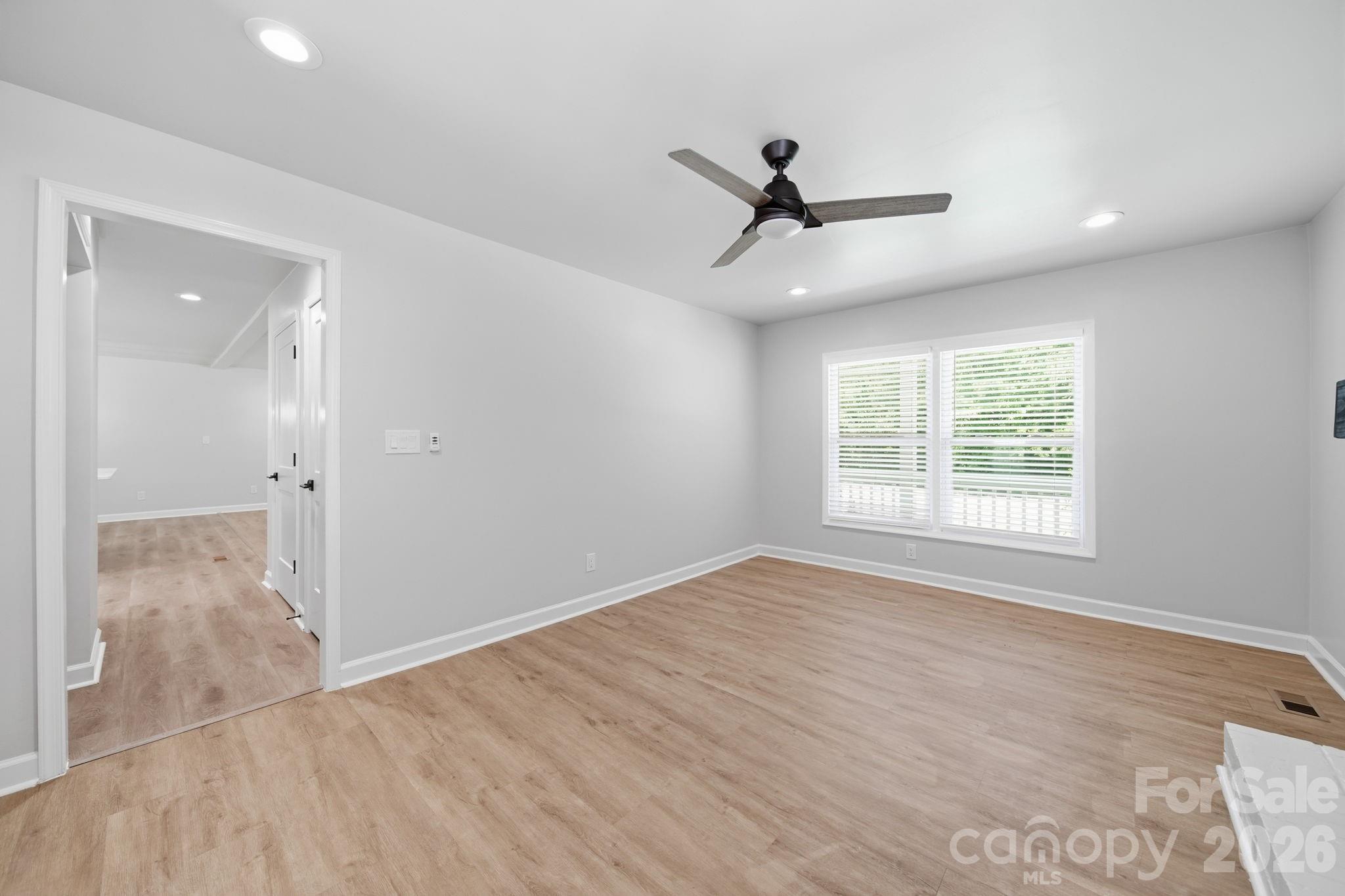 6319 Thermal Road Charlotte, NC 28211 - Photo 20 of 41
