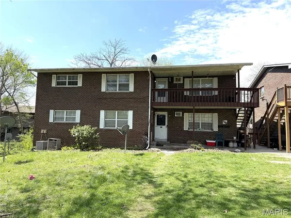 $230,000 | 246 Rayburn Drive, Belleville, IL 62226