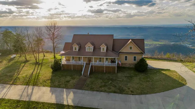 $849,000 | 4223 Sunset Drive, Rising Fawn, GA 30738