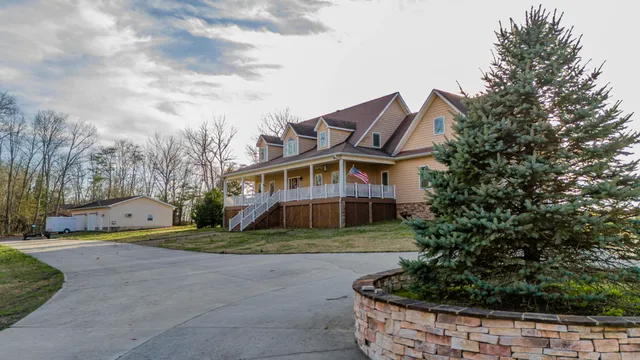 $849,000 | 4223 Sunset Drive, Rising Fawn, GA 30738