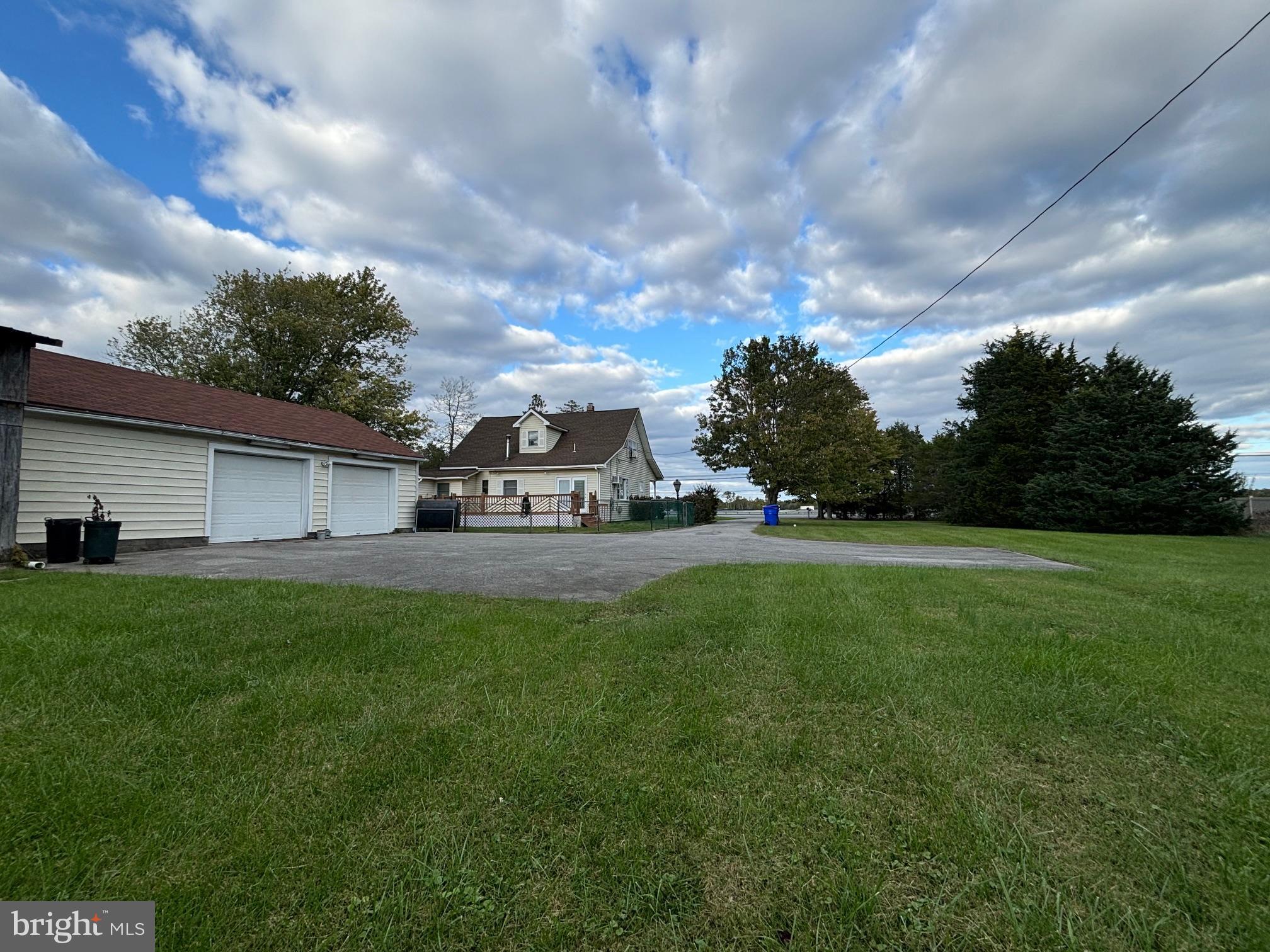 10915 Berry Road Waldorf, MD 20603 - Photo 4 of 63 Gallery Image 4