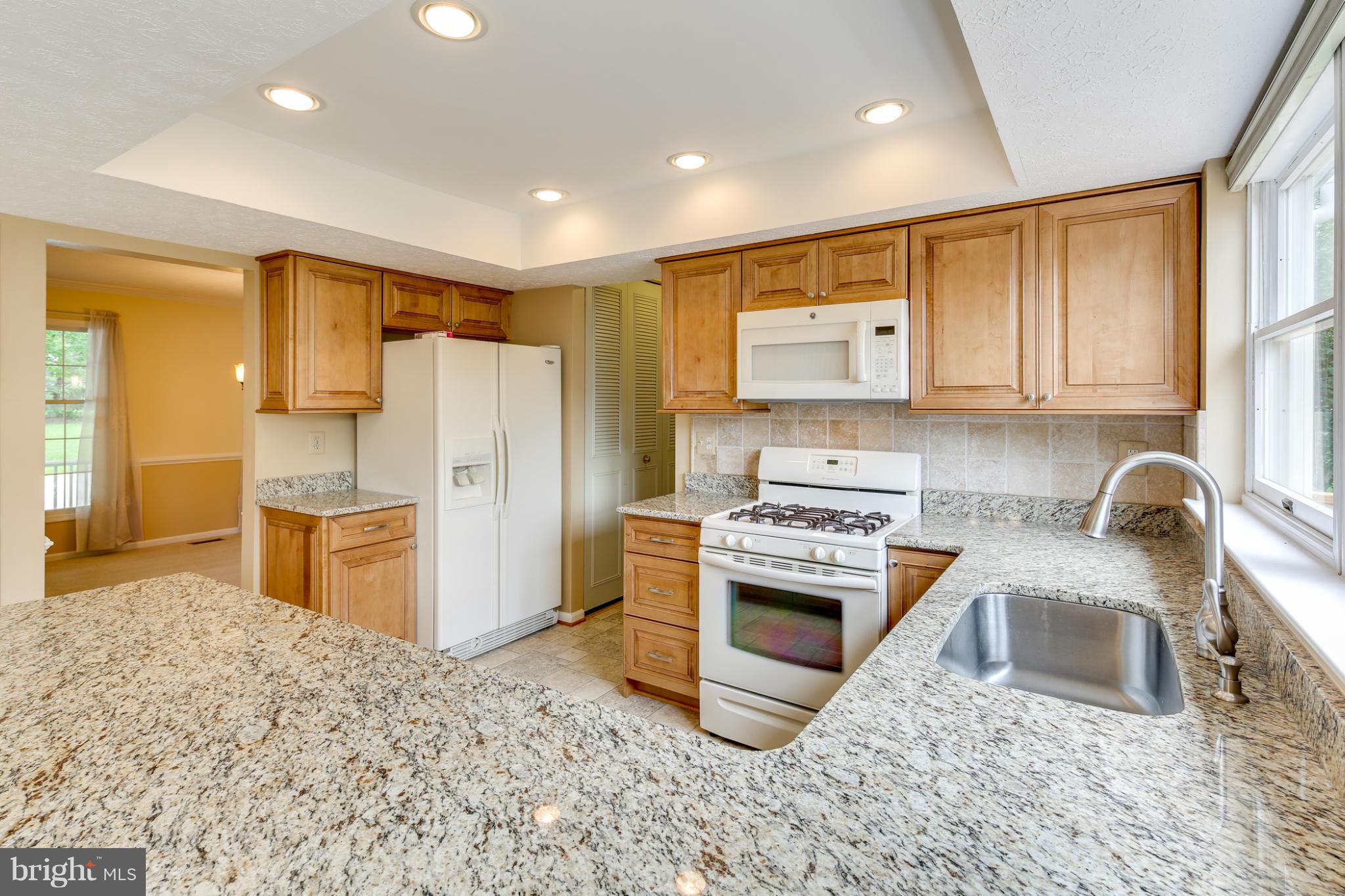 7399 Kindler Road Columbia, MD 21046 - Photo 2 of 30 Kitchen