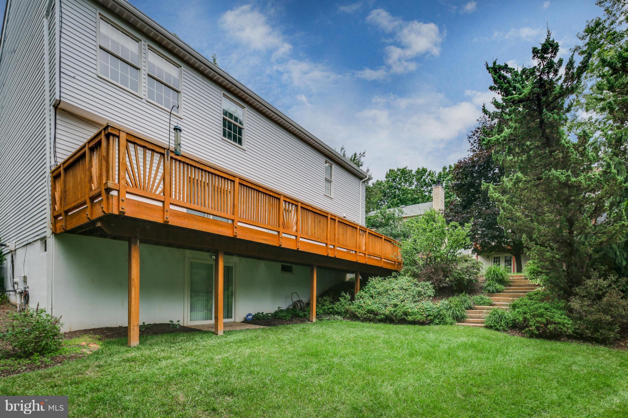 7399 Kindler Road Columbia, MD 21046 - Photo 29 of 30 Exterior (Rear)